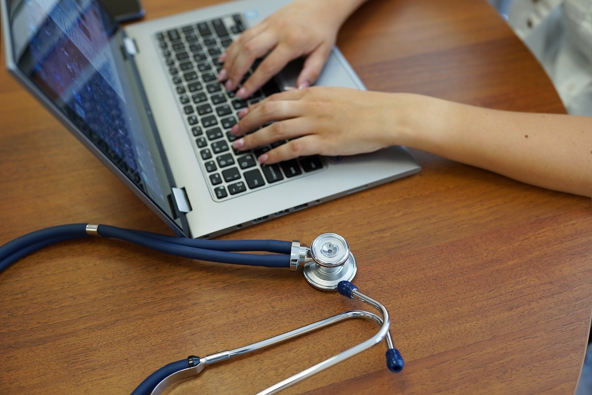 Read more about the article Blogging Doctors