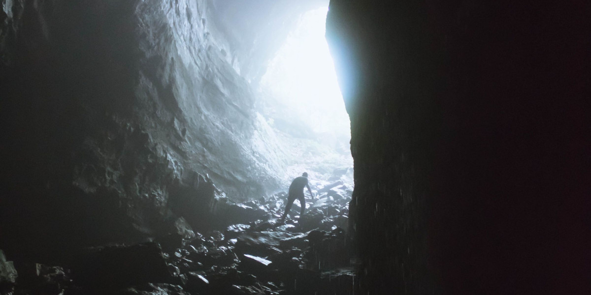 Read more about the article Methadone Vs Buprenorphine: What Are The Differences Between Methadone and Buprenorphine?