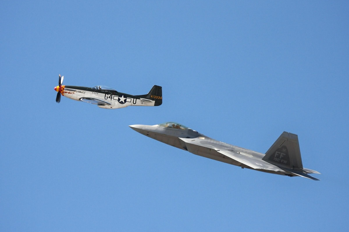 Read more about the article Hydrocodone Vs Oxycodone: Is A Percocet Pill Stronger Than A Vicodin Pill?