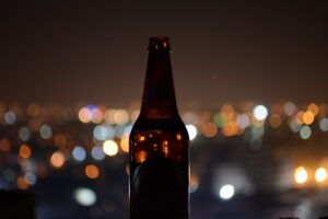 Read more about the article Unveiling the Connection between Alcohol and Sleep: Decoding the Mystery of Insomnia after Drinking