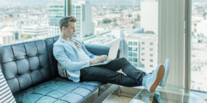 Read more about the article How does a benzodiazepine equivalency chart help in benzo tapering with the Ashton Manual?