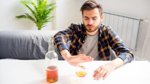 Read more about the article 5 Benefits of Alcohol Detox Treatment